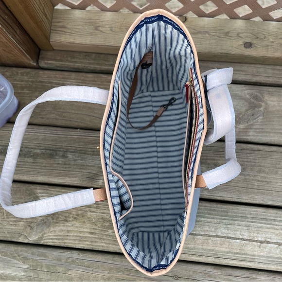 NWT HOST PICK 💐Dooney & Bourke Eva Tote - Picture 6 of 8